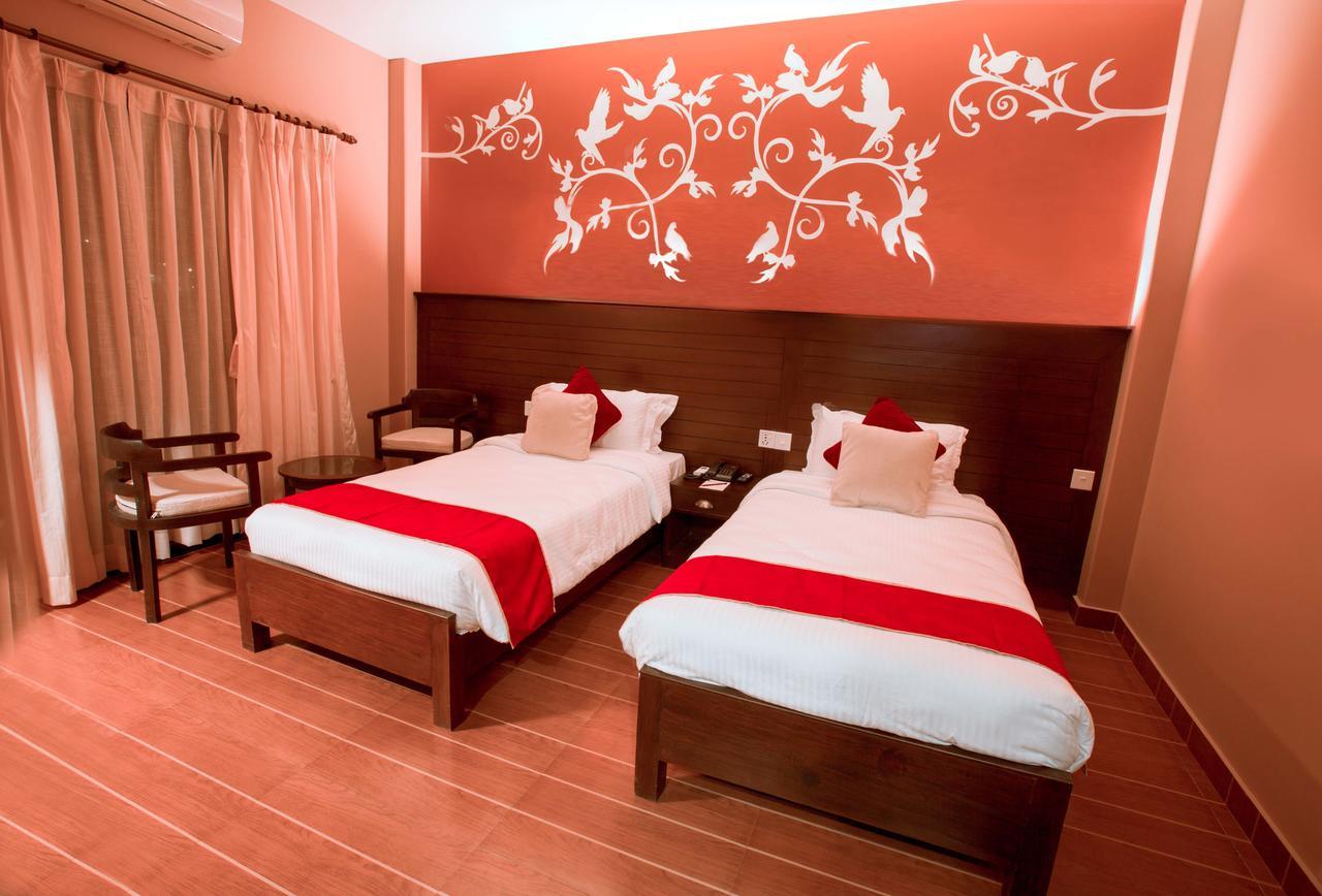 Hotel City Park Pokhara Exterior foto